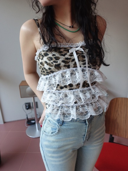 ♥︎ONLY VIVIC♥︎LEOPARD LACE CAN CAN SLEEVELESS TOP