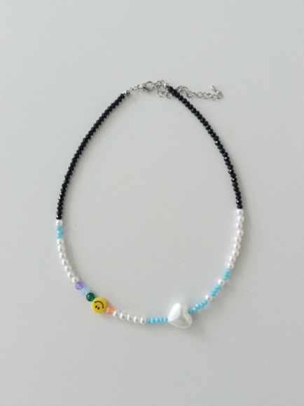 SMILE BEADS NECKLACE